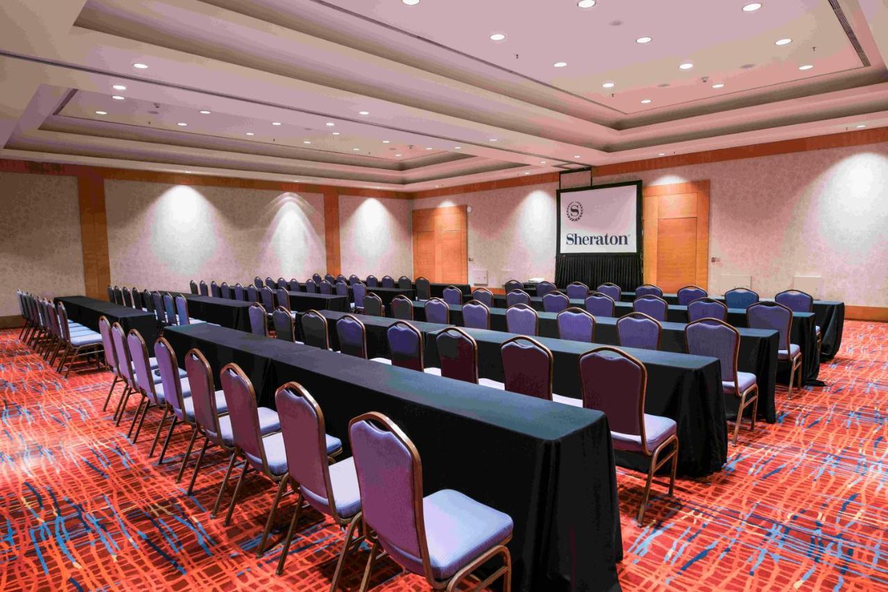 Sheraton Pilar Hotel & Convention Center Kültér fotó
