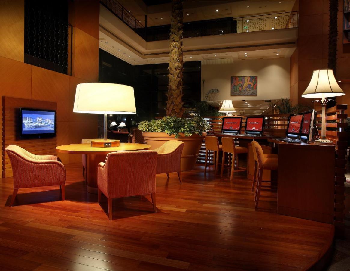 Sheraton Pilar Hotel & Convention Center Kültér fotó