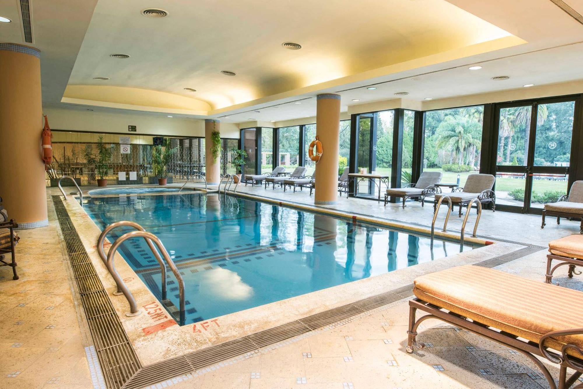 Sheraton Pilar Hotel & Convention Center Kültér fotó