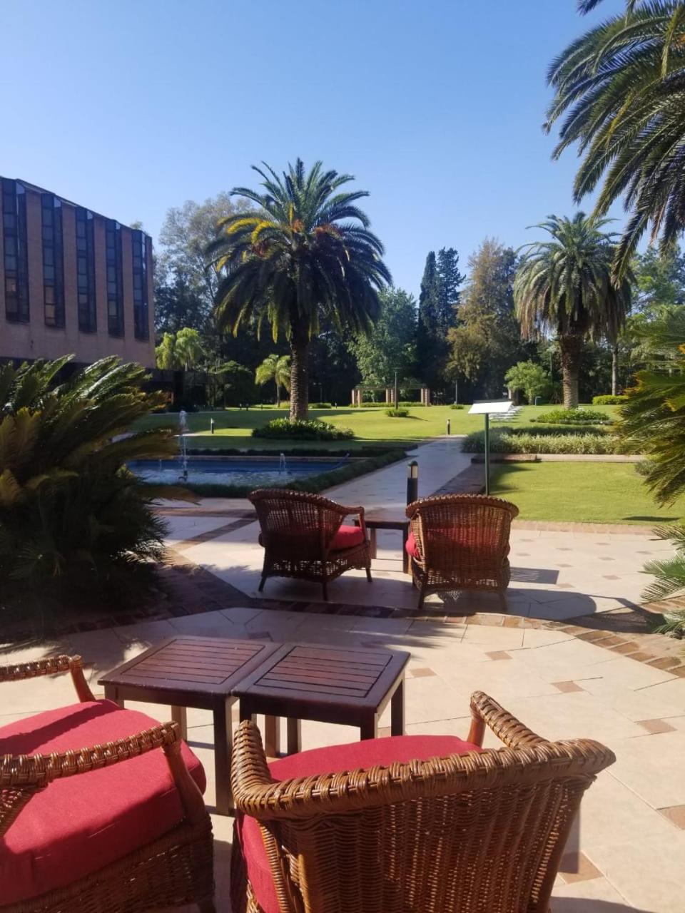 Sheraton Pilar Hotel & Convention Center Kültér fotó