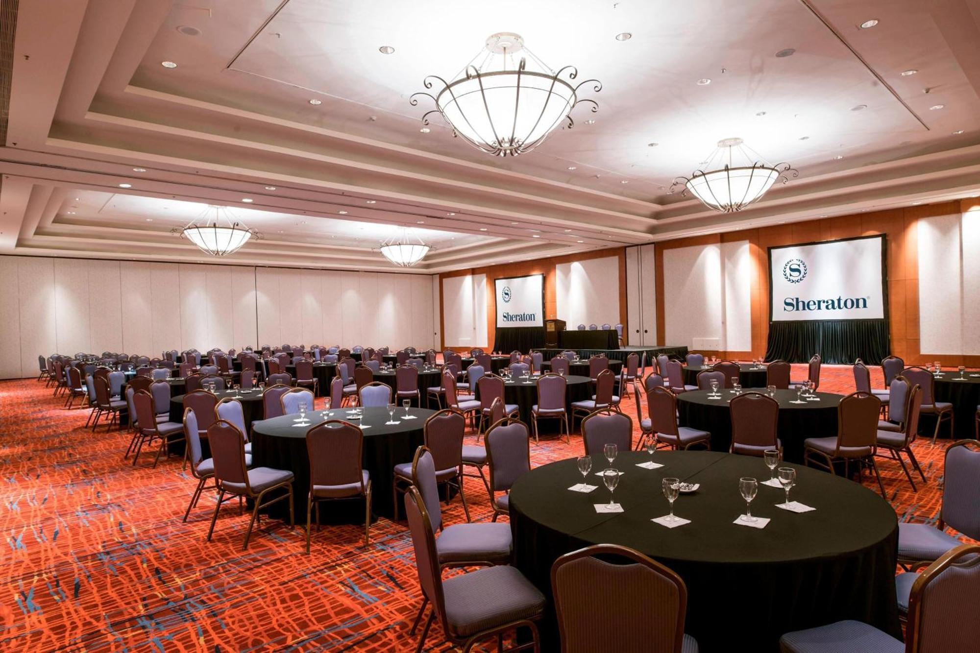 Sheraton Pilar Hotel & Convention Center Kültér fotó