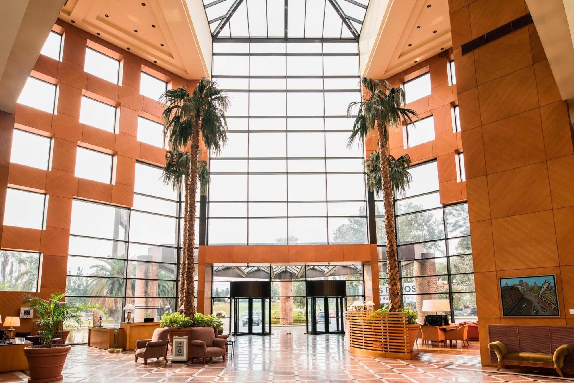 Sheraton Pilar Hotel & Convention Center Kültér fotó