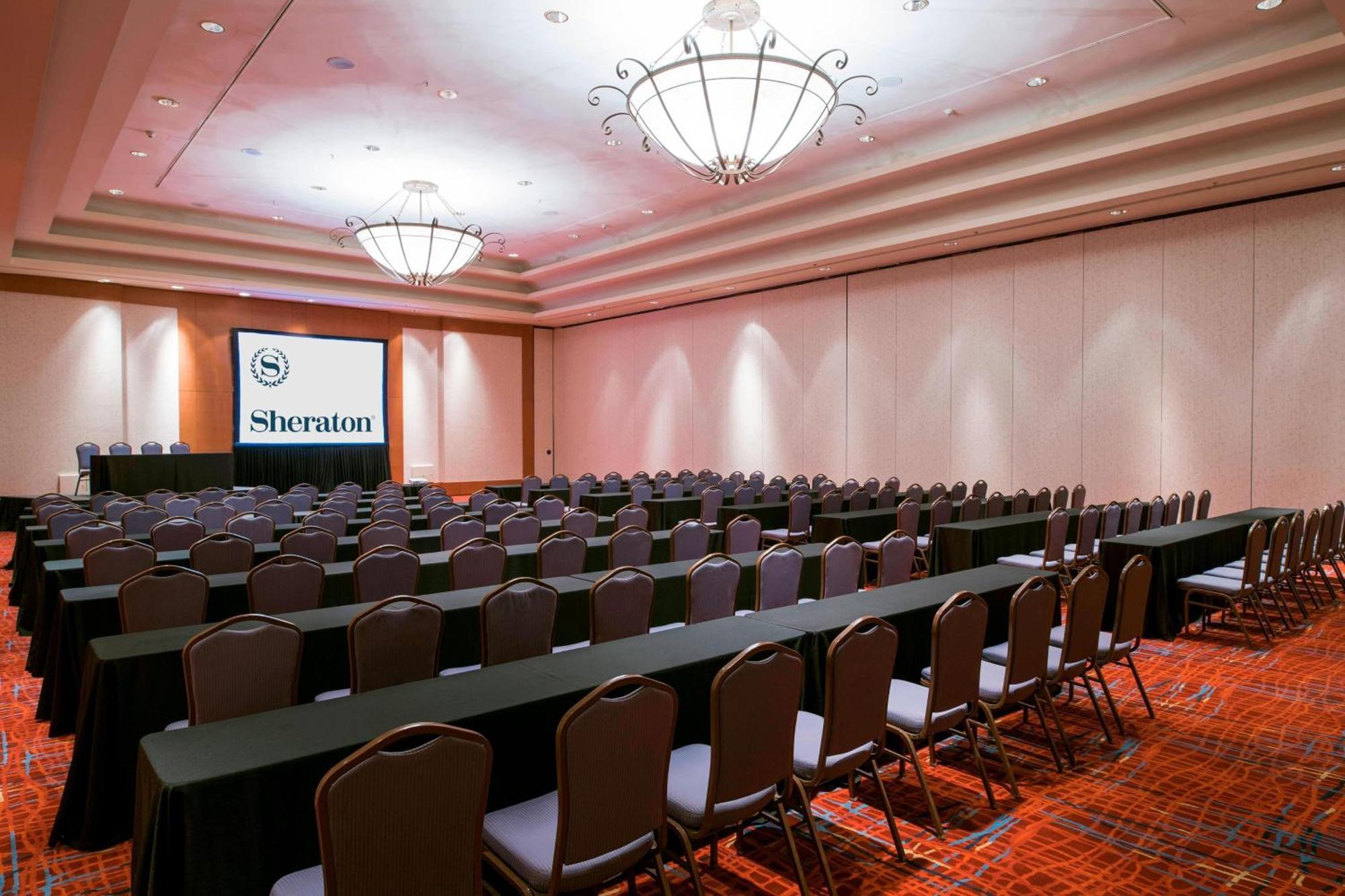 Sheraton Pilar Hotel & Convention Center Kültér fotó
